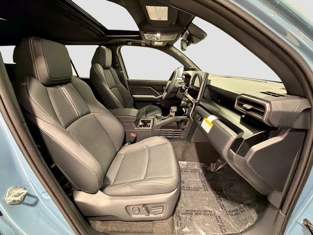 New 2025 Toyota 4Runner Limited AWD/4WD image 23