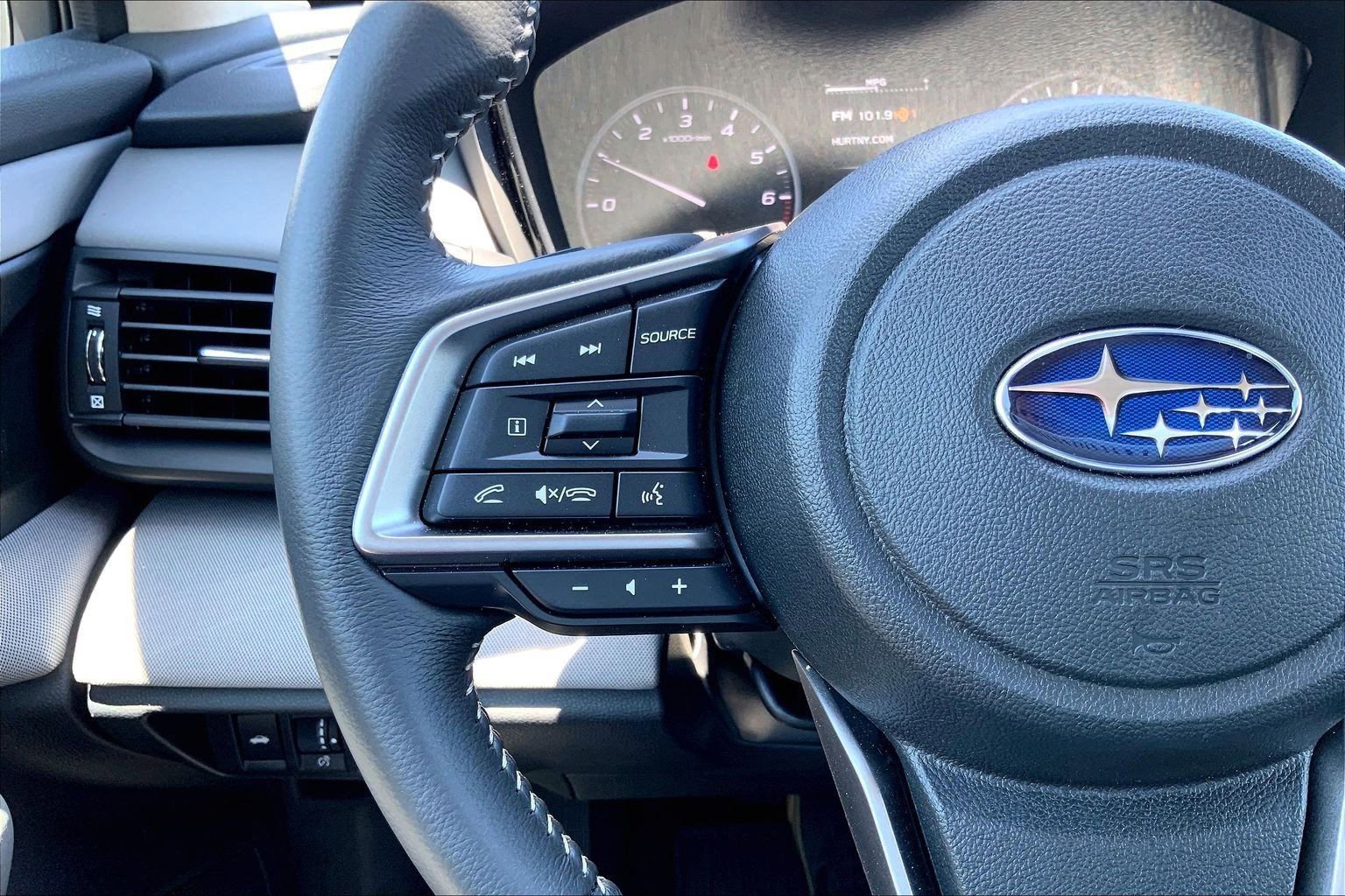 Certified 2025 Subaru Legacy Premium AWD/4WD image 25
