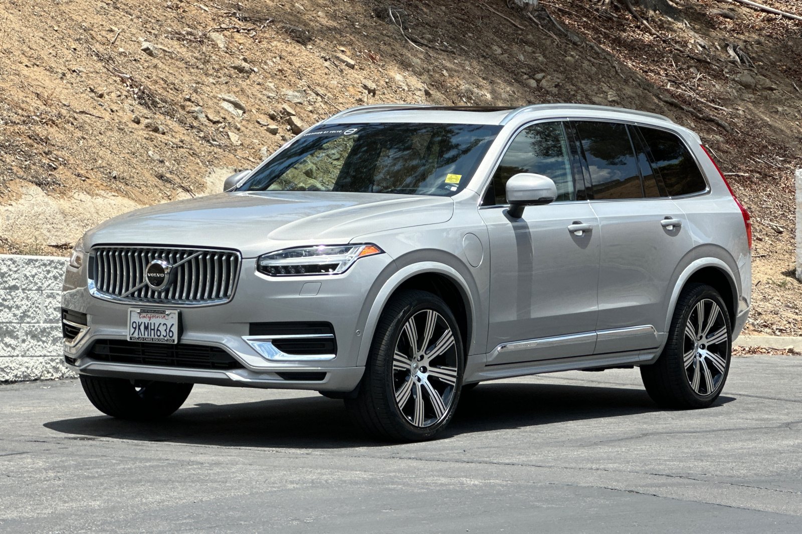 Certified 2024 Volvo XC90 T8 Ultimate w/ Lounge Package AWD/4WD image 9