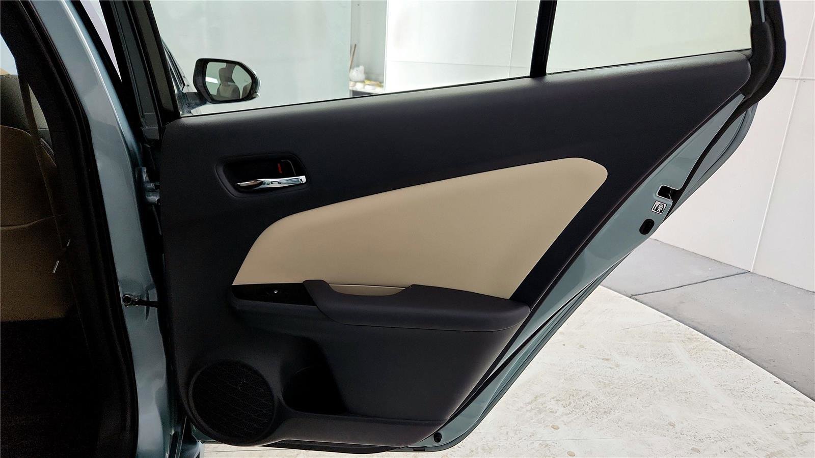 Used 2017 Toyota Prius Two image 19