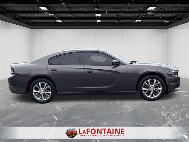 Used 2022 Dodge Charger SXT image 6