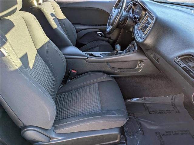 Used 2019 Dodge Challenger SXT w/ Blacktop Package image 19