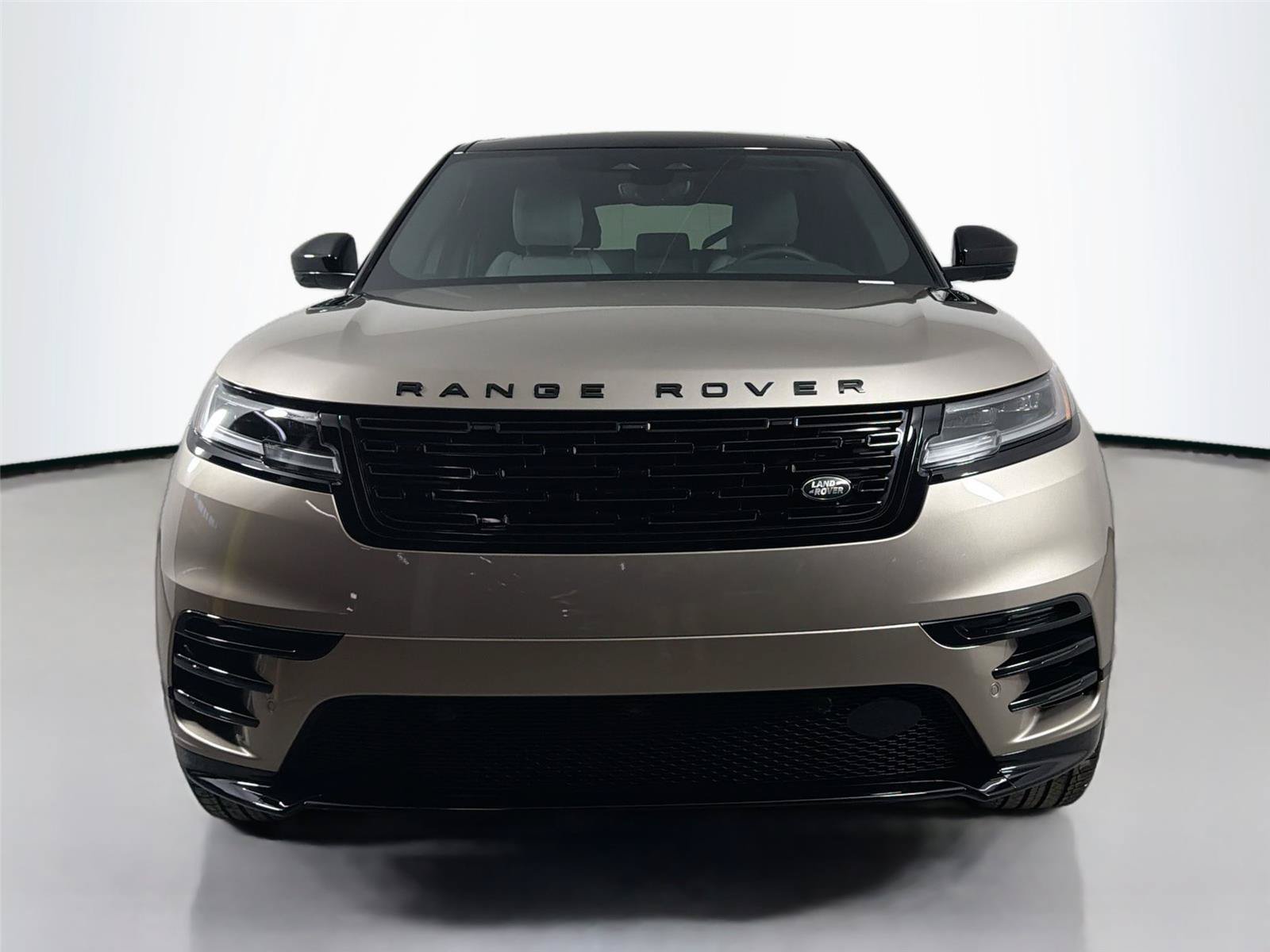 New 2026 Land Rover Range Rover Velar Dynamic SE AWD/4WD image 2