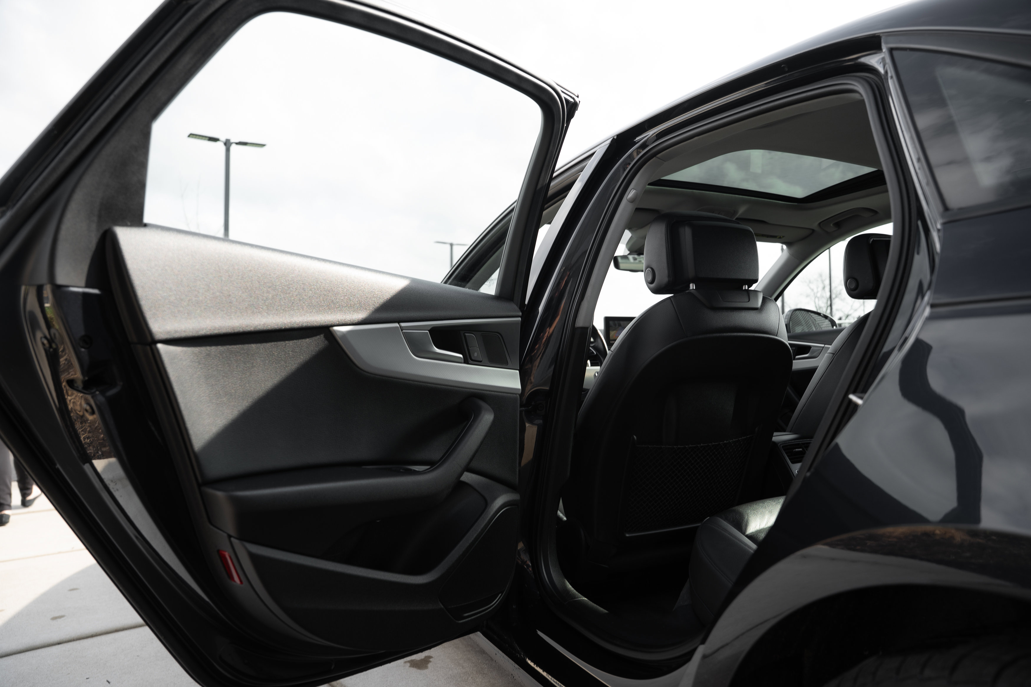 Used 2017 Audi A4 2.0T Premium w/ Convenience Package image 26