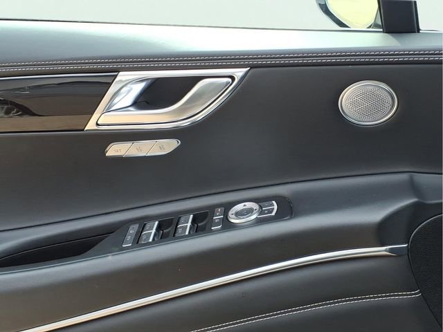 Used 2025 Genesis GV80 2.5T Standard image 19