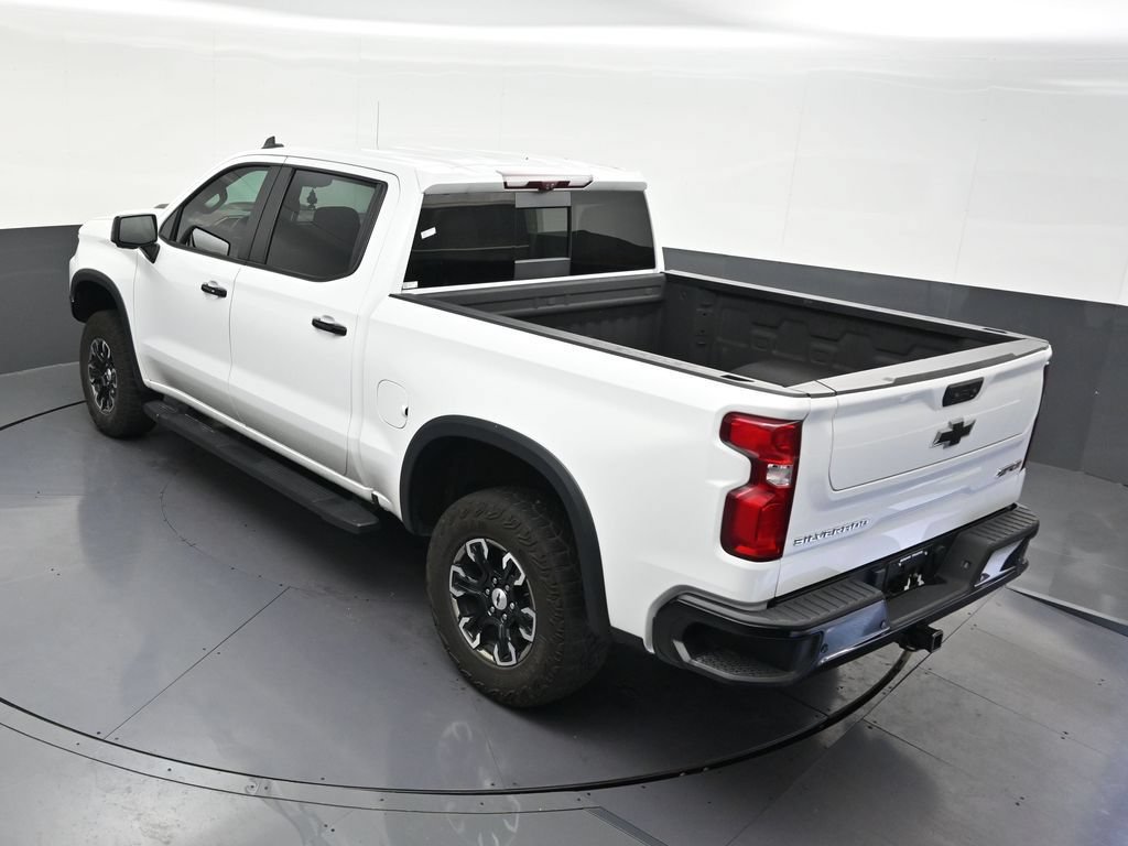 Used 2024 Chevrolet Silverado 1500 ZR2 w/ Technology Package AWD/4WD image 18