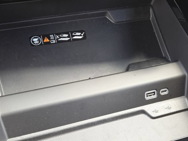 New 2026 Chevrolet Suburban RST w/ Comfort Package AWD/4WD image 8
