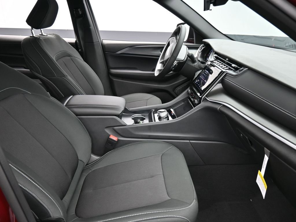 New 2026 Jeep Grand Cherokee L Laredo AWD/4WD image 20