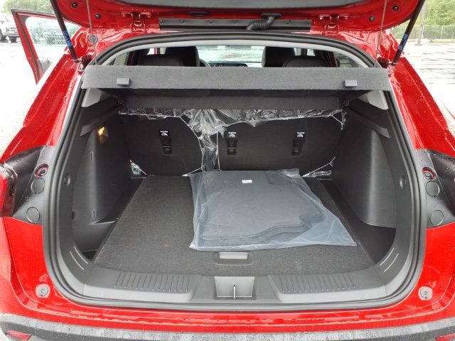 New 2026 Chevrolet Trax LT FWD image 9