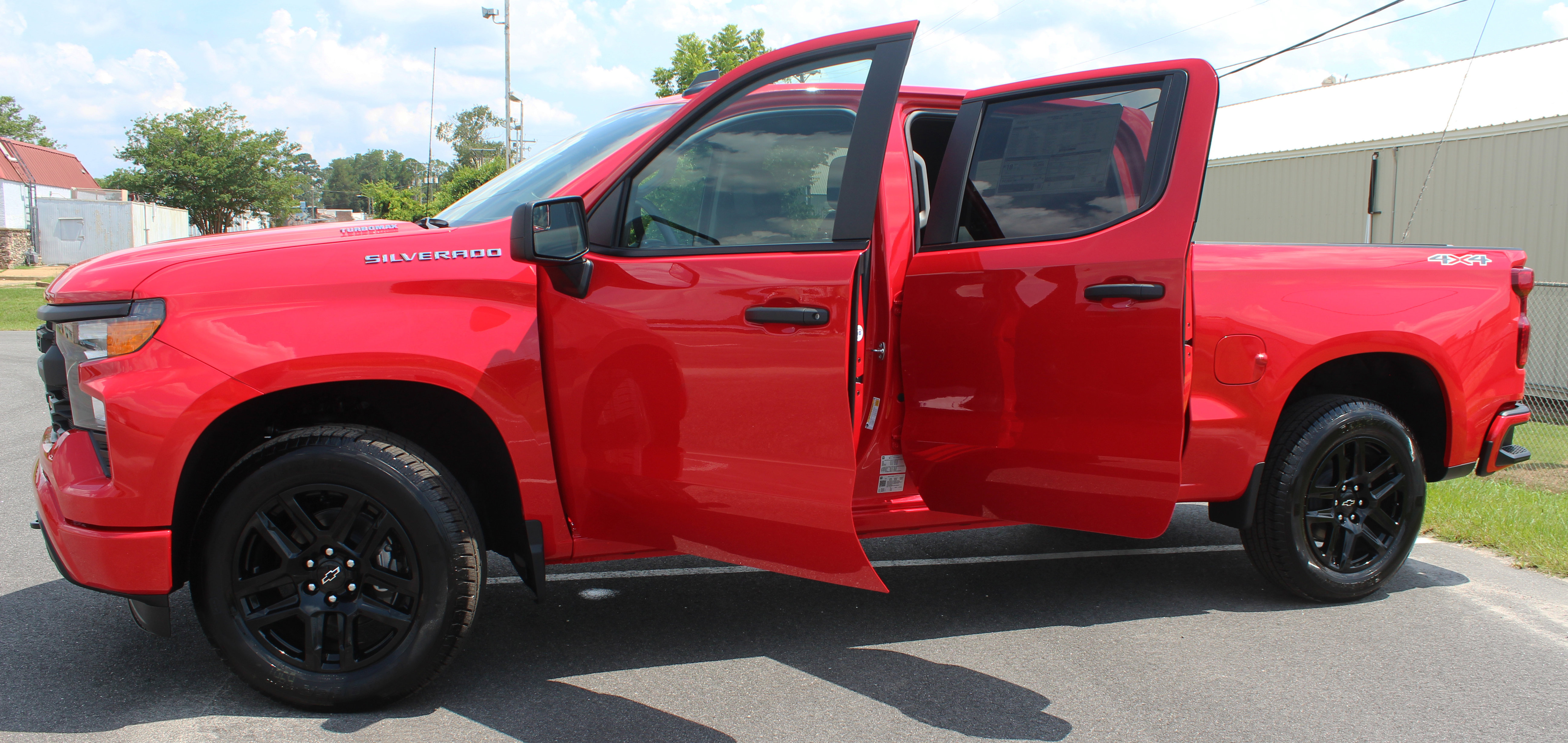 New 2025 Chevrolet Silverado 1500 Custom image 3