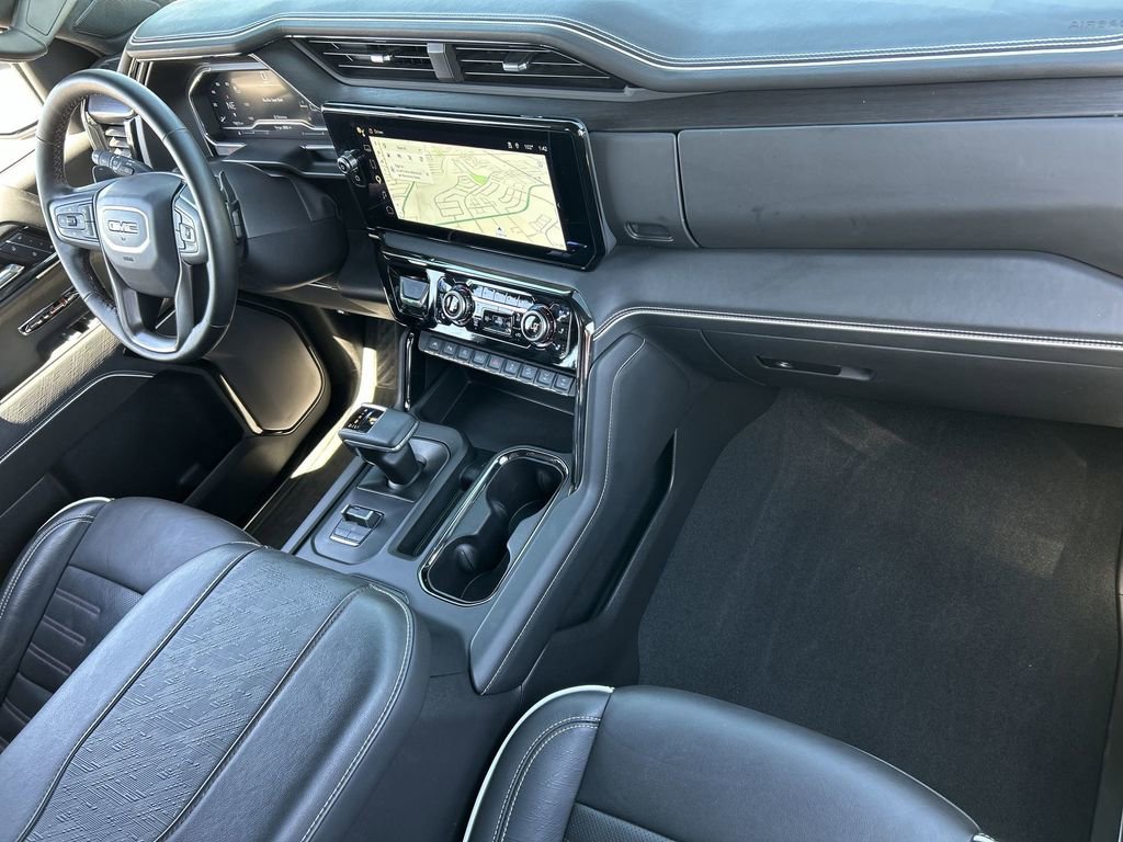 Used 2025 GMC Sierra 1500 AT4X AWD/4WD image 29