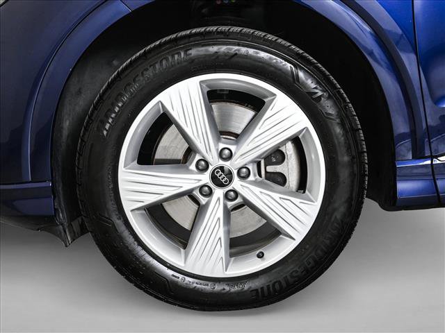 Used 2023 Audi Q4 e-tron Premium w/ Convenience Package image 25