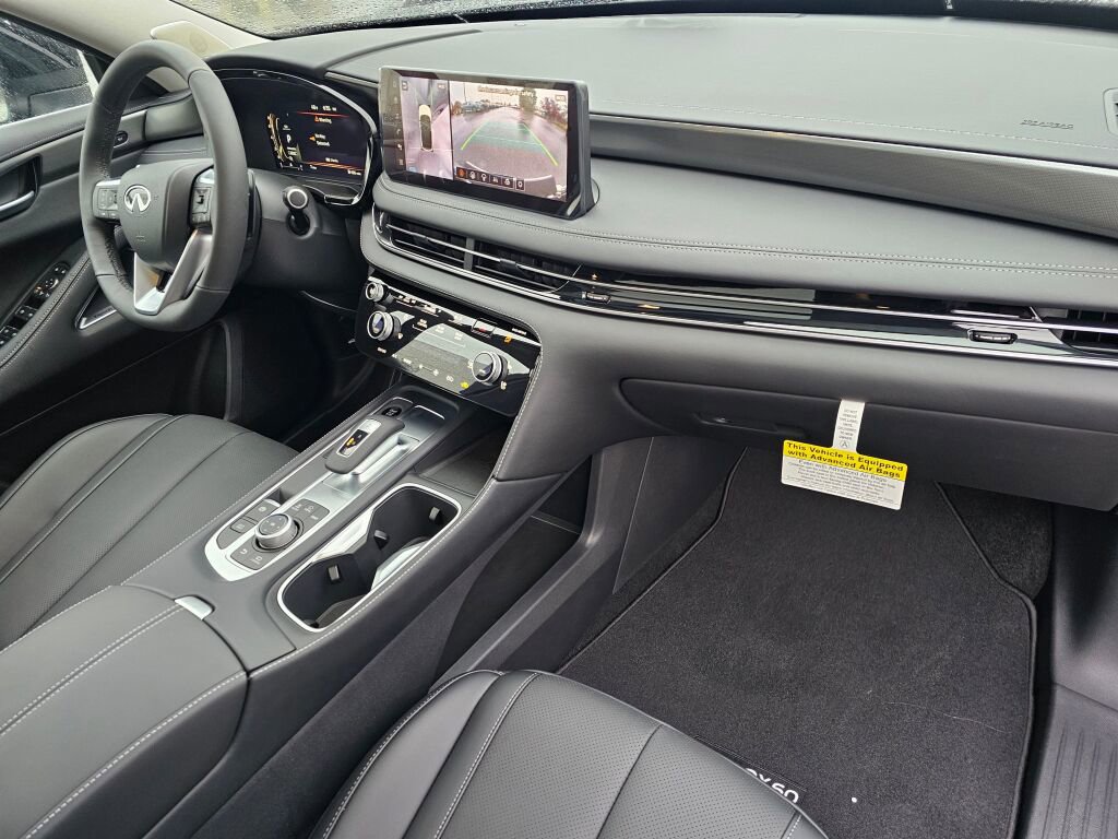 New 2026 INFINITI QX60 Luxe image 13