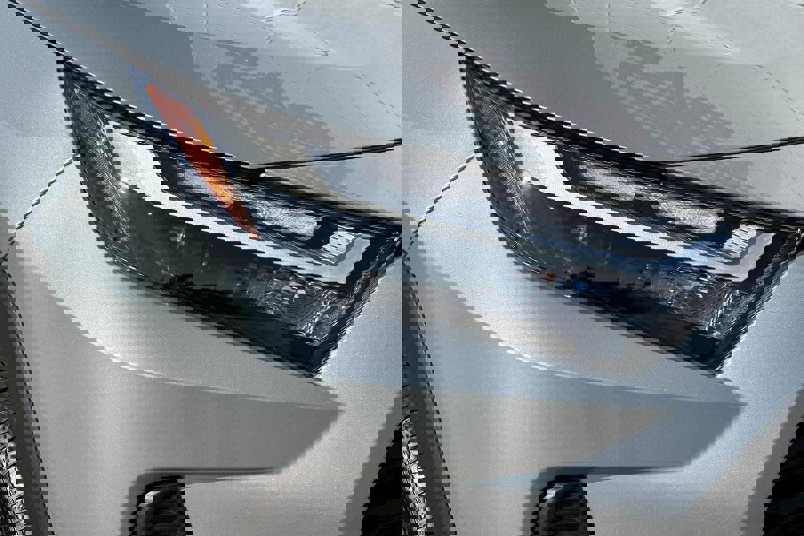 New 2025 Toyota RAV4 XLE image 32