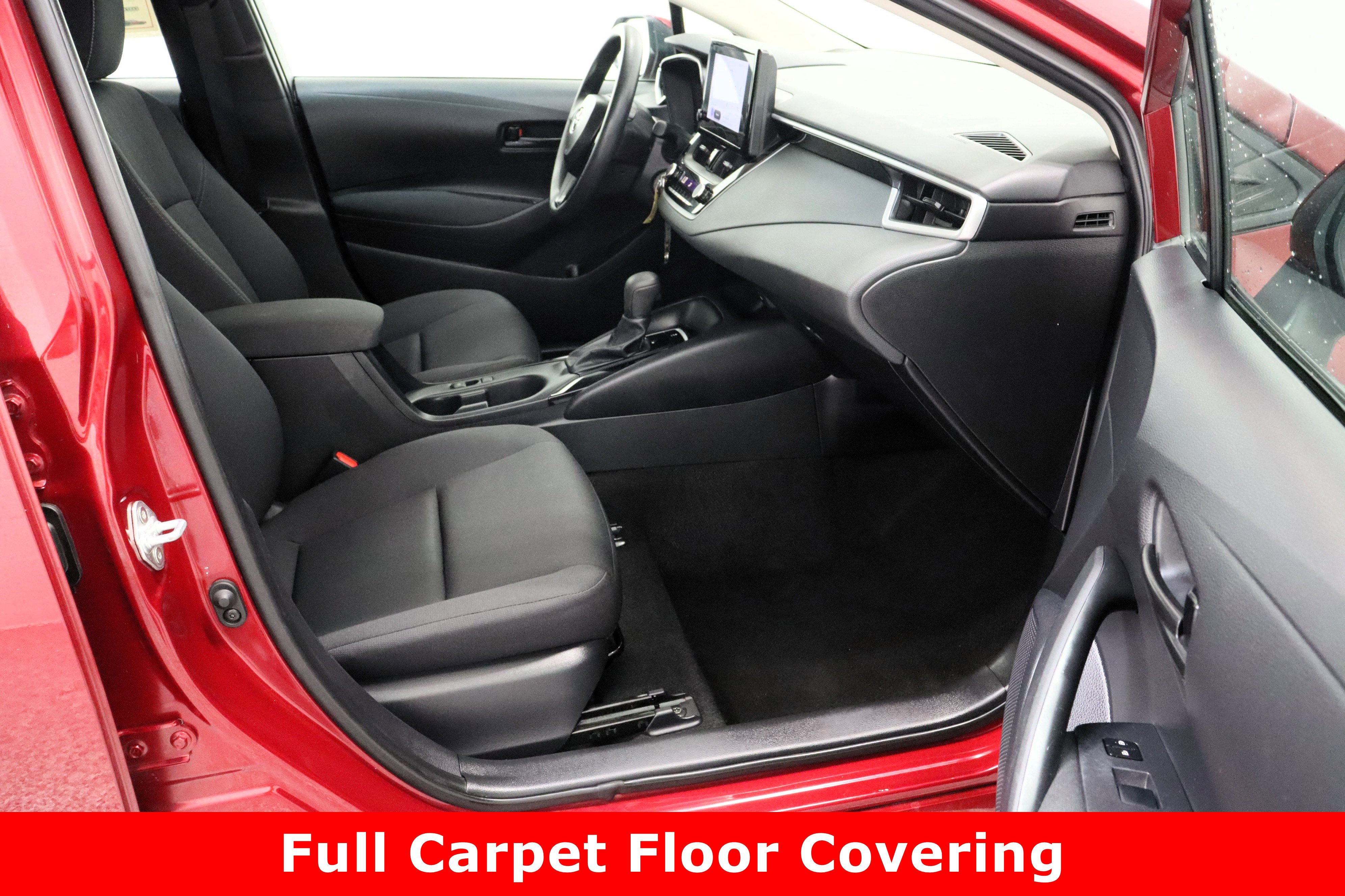 Used 2024 Toyota Corolla LE image 33