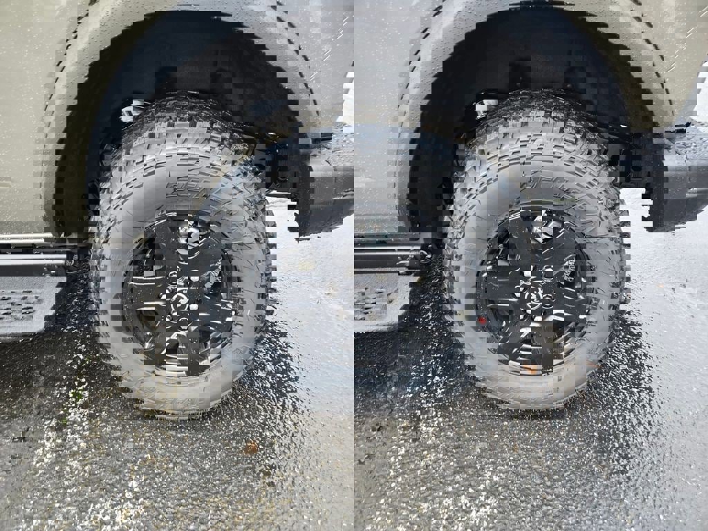 New 2025 Ford Bronco Big Bend w/ Black Diamond Package image 9