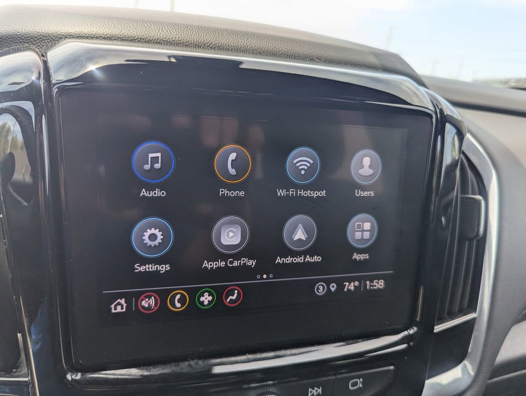 Used 2022 Chevrolet Traverse LT image 22