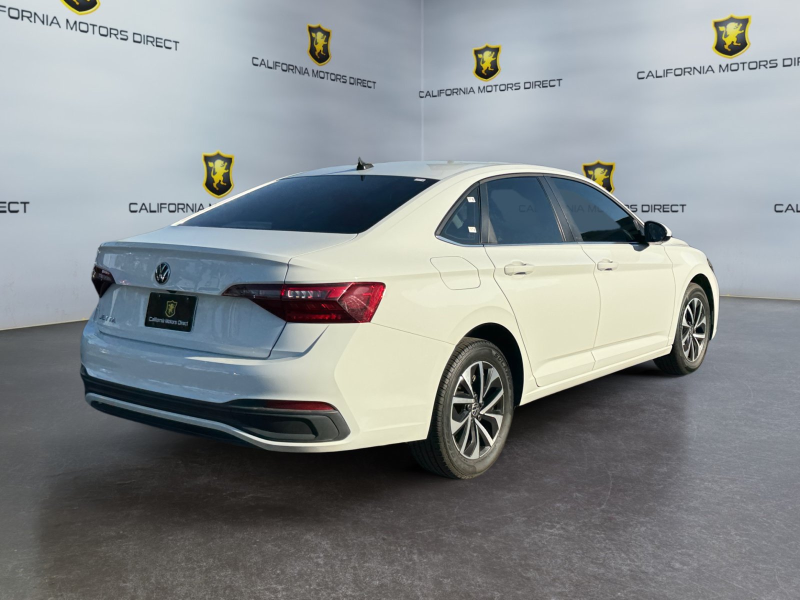 Used 2024 Volkswagen Jetta S FWD image 5
