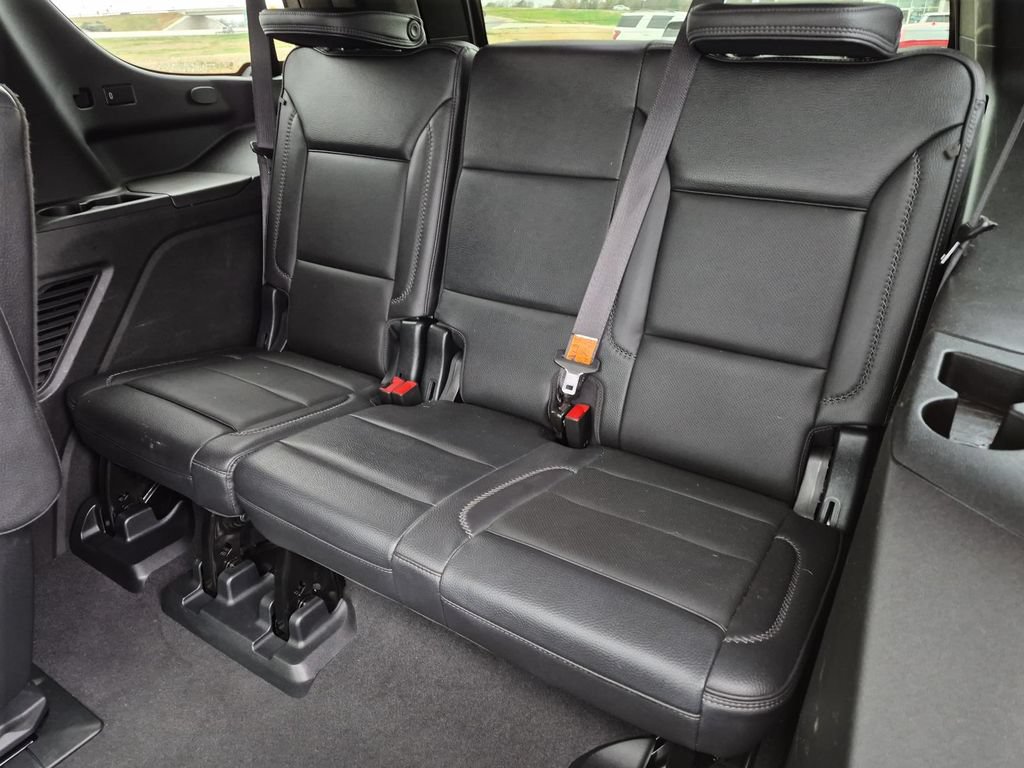 Used 2023 GMC Yukon Denali RWD image 18