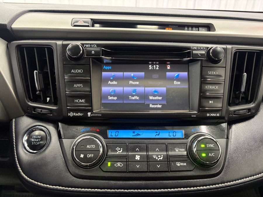 Used 2018 Toyota RAV4 XLE AWD/4WD image 26