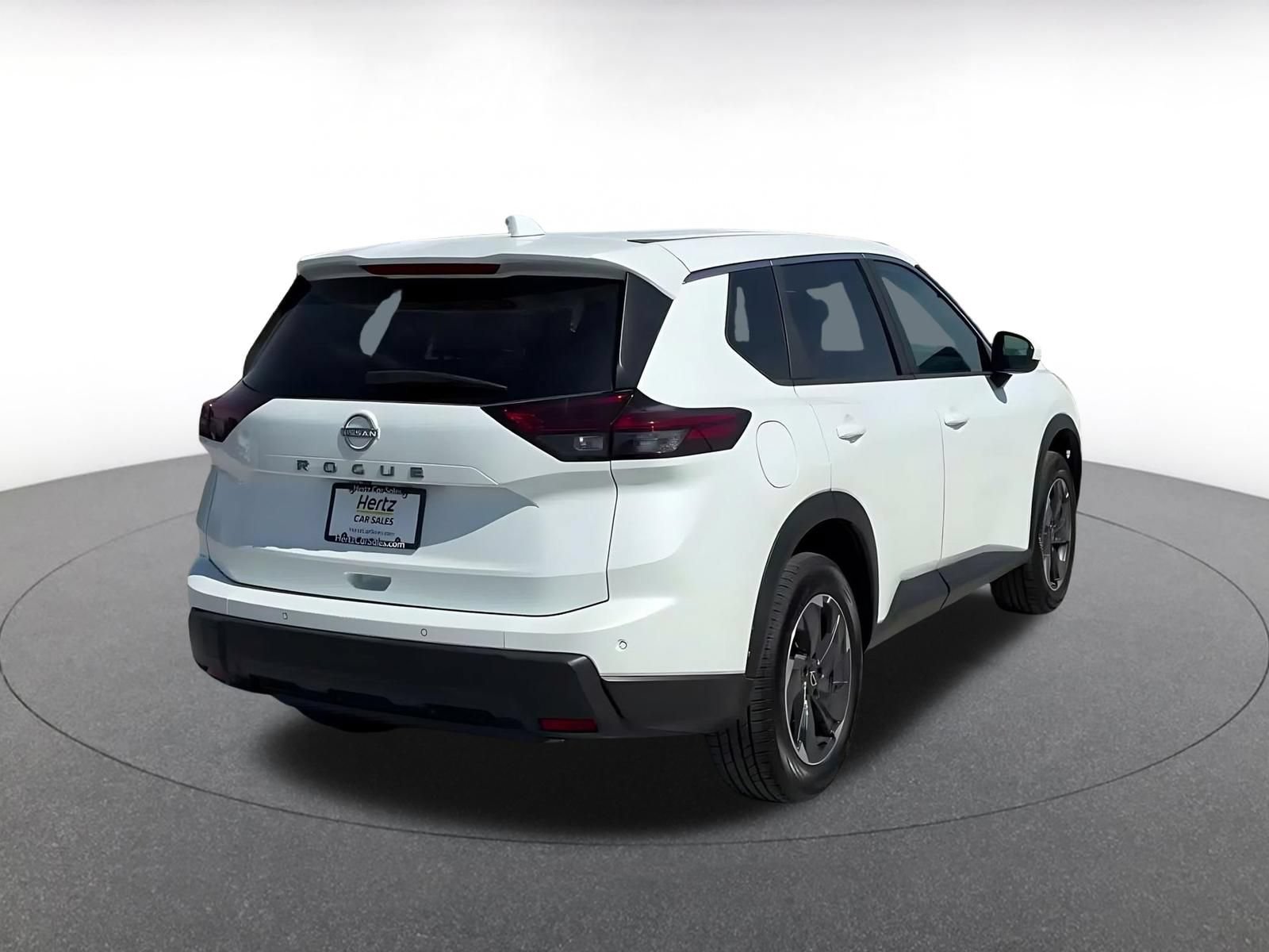 Used 2025 Nissan Rogue SV FWD image 13