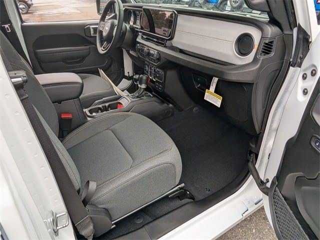 New 2026 Jeep Gladiator Sport AWD/4WD image 25