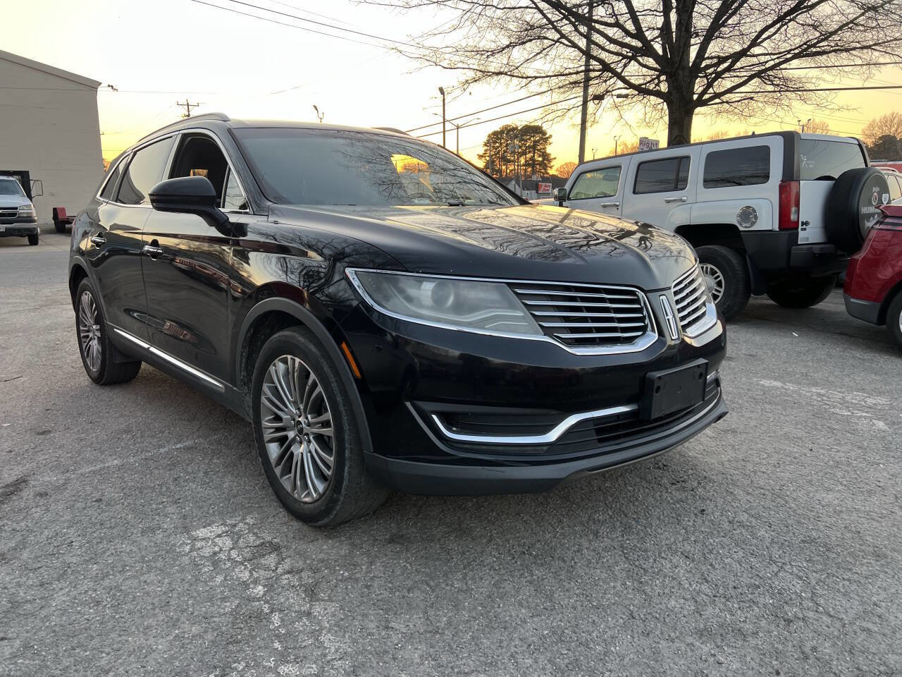 Used 2018 Lincoln MKX Reserve w/ Lincoln MKX Climate Package image 3