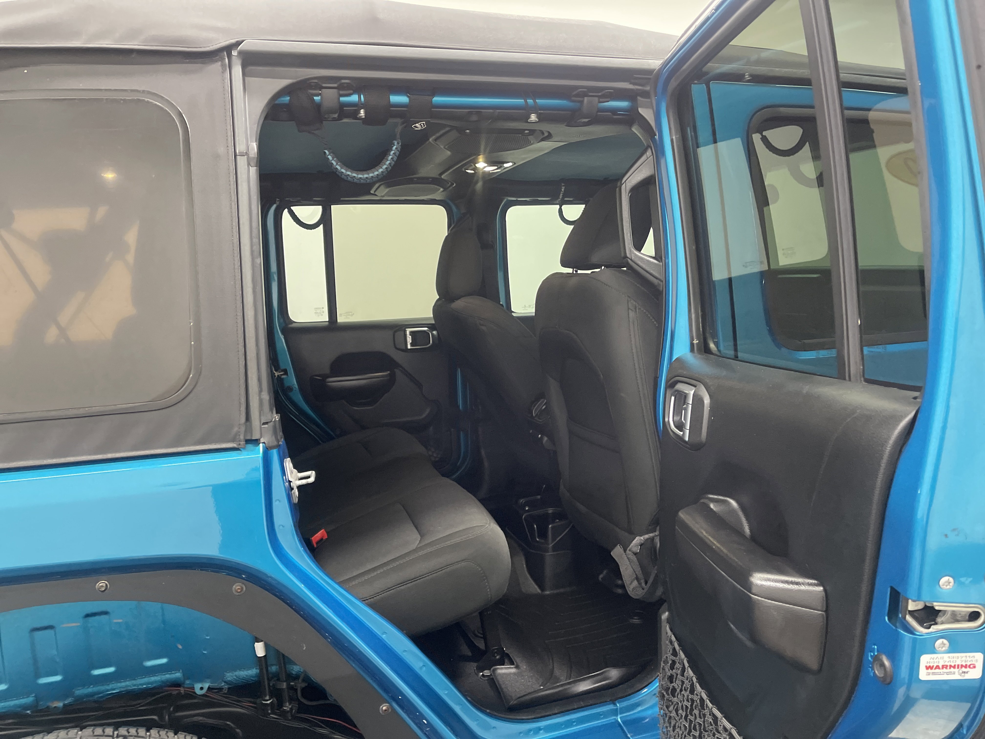 Used 2020 Jeep Wrangler Unlimited Sport S image 21