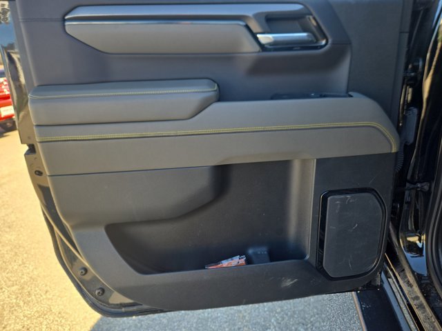 Used 2022 Chevrolet Silverado 1500 ZR2 image 23