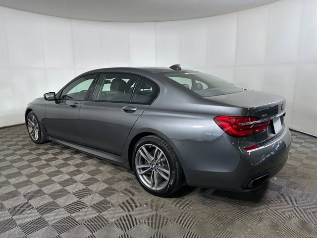 Used 2017 BMW 750i xDrive image 5
