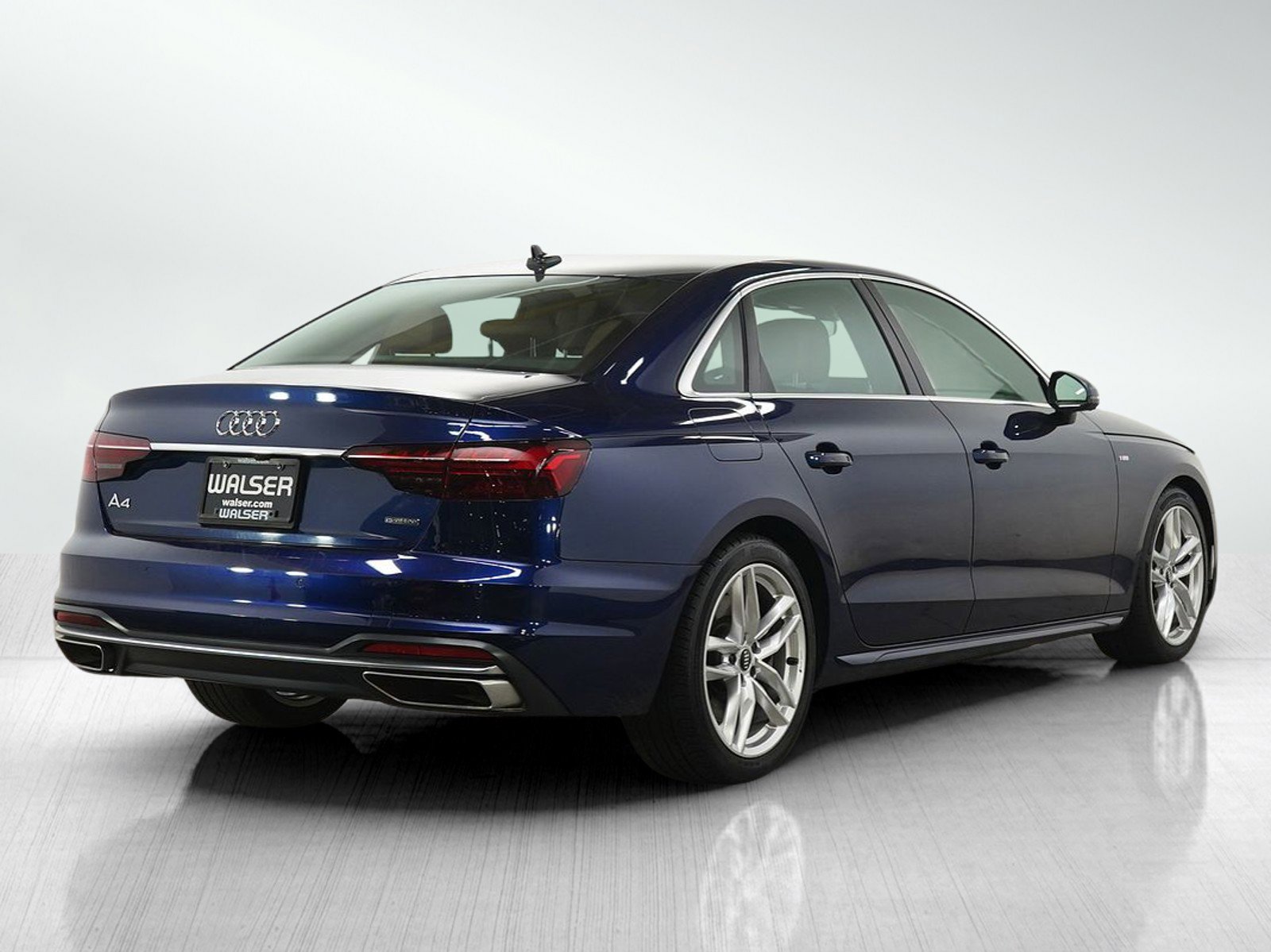 Used 2021 Audi A4 2.0T Premium Plus w/ Premium Plus Package AWD/4WD image 5