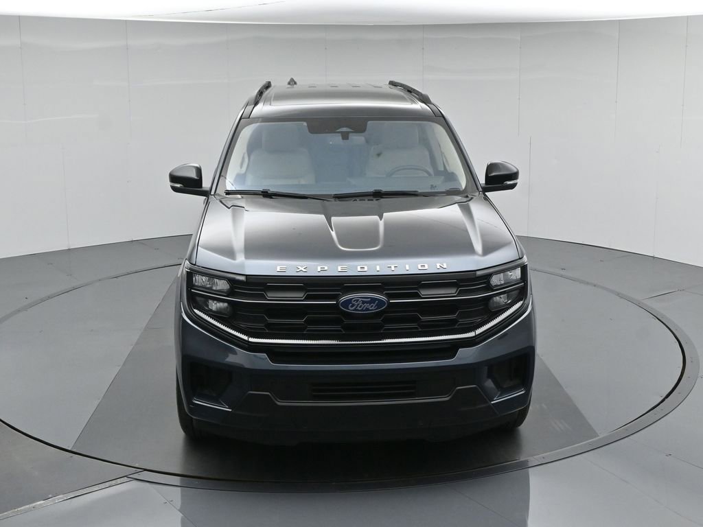 Used 2025 Ford Expedition Max Active RWD image 44