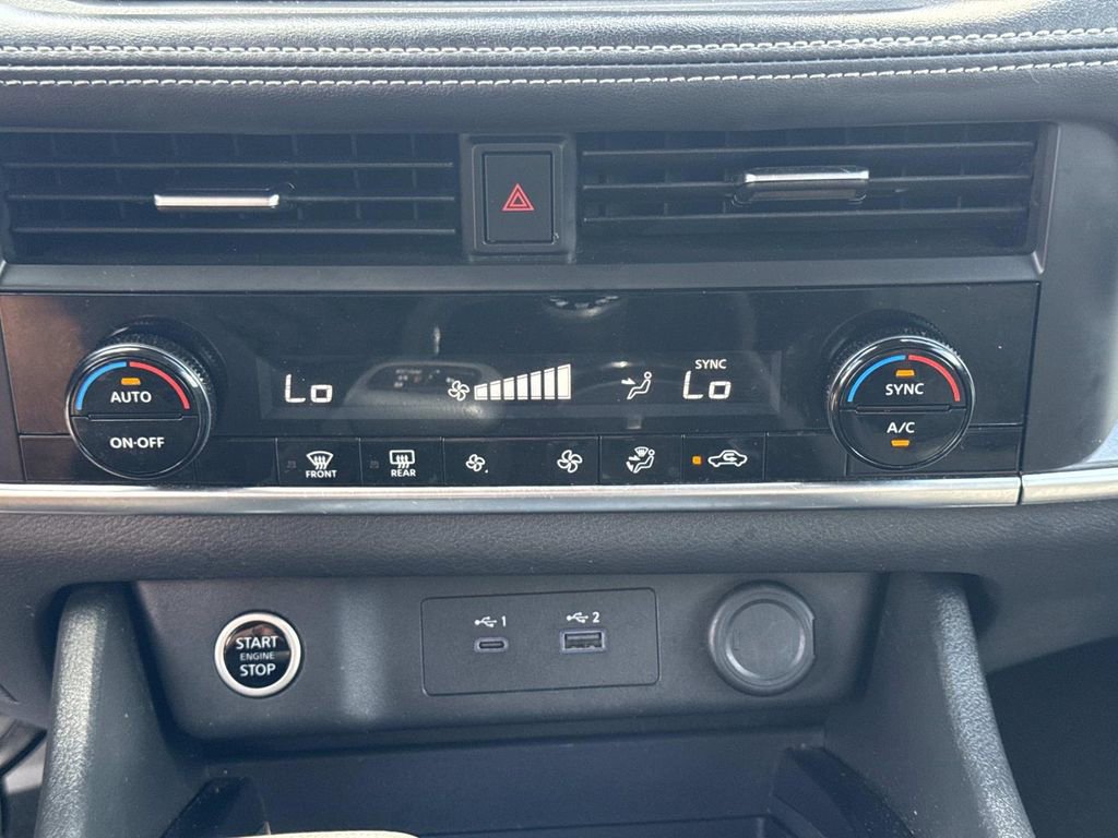 Certified 2023 Nissan Rogue SV AWD/4WD image 24