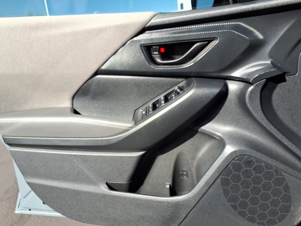 Certified 2025 Subaru Crosstrek 2.0i Premium image 27