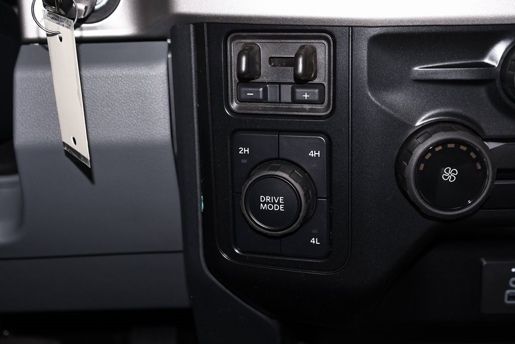 New 2026 Ford F550 4x4 Regular Cab Super Duty image 16