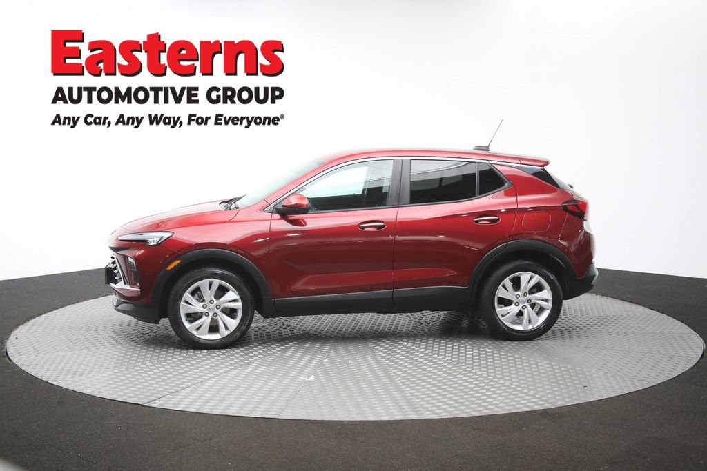 Used 2024 Buick Encore GX Preferred FWD image 59