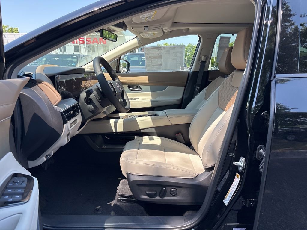 New 2026 Nissan Murano Platinum w/ Cargo Package AWD/4WD image 14