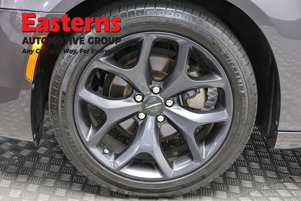 Used 2023 Chrysler 300 S RWD image 31