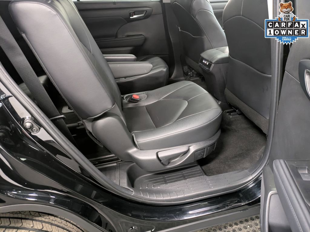 Used 2023 Toyota Highlander XLE w/ Protection Package #3 (TMS) image 26