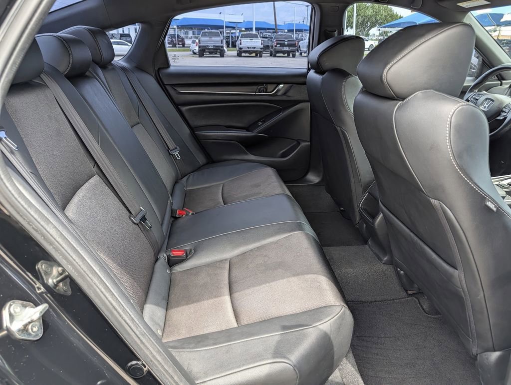 Used 2019 Honda Accord Sport image 29