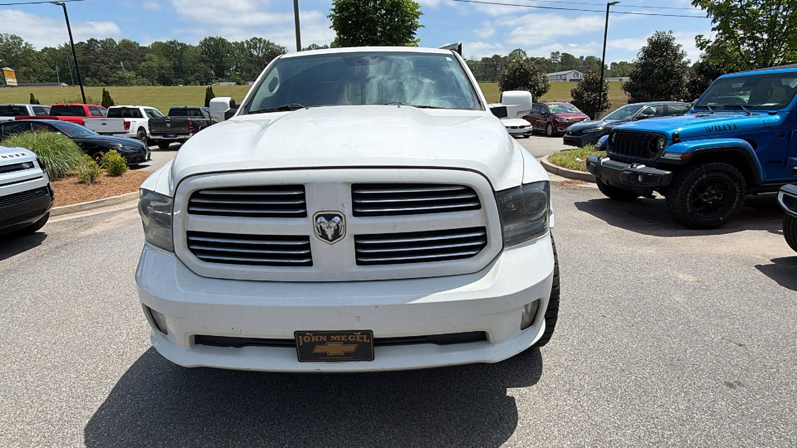 Used 2015 RAM 1500 Sport w/ Sport Premium Group AWD/4WD image 3