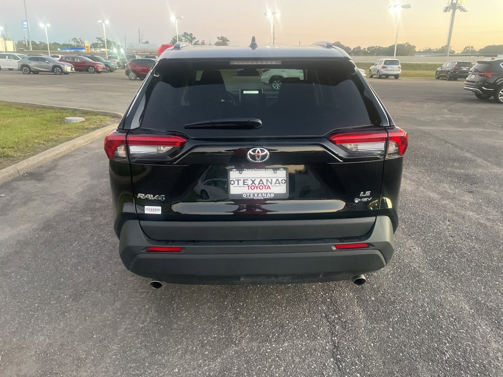 Used 2025 Toyota RAV4 LE image 6