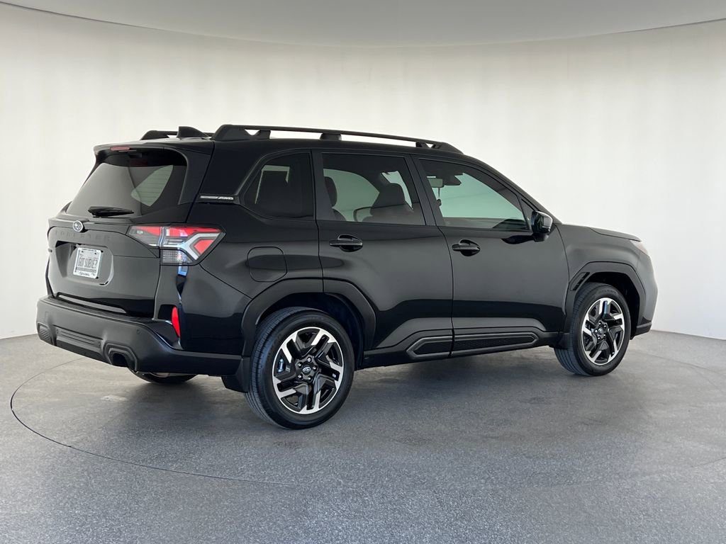 Certified 2025 Subaru Forester Limited AWD/4WD image 4