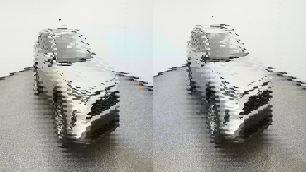 New 2025 Toyota RAV4 XLE image 14