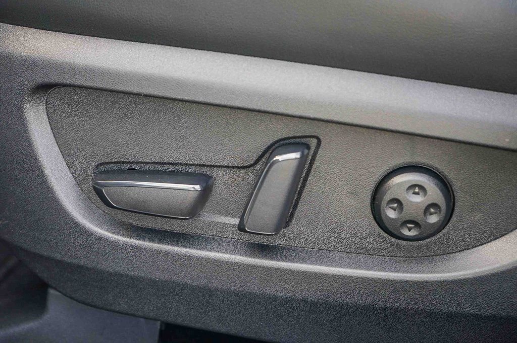 Certified 2023 INFINITI QX50 Luxe image 20