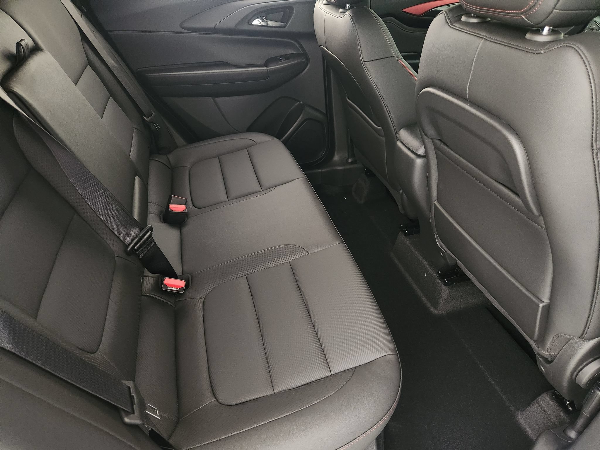 New 2026 Chevrolet TrailBlazer RS FWD image 32