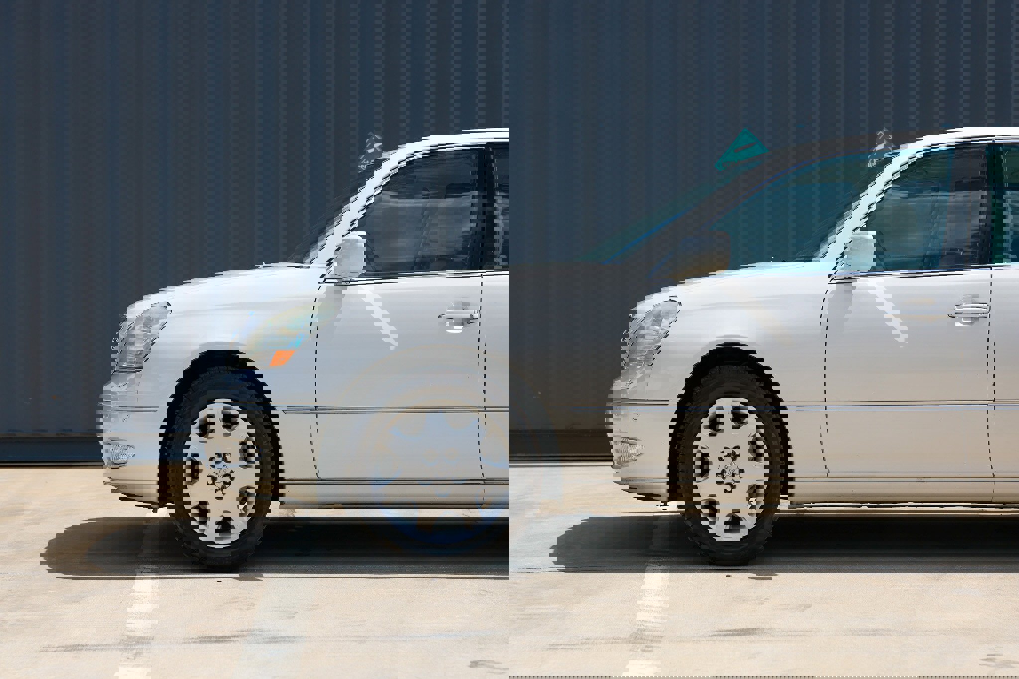 Used 2002 Lexus LS 430 image 36