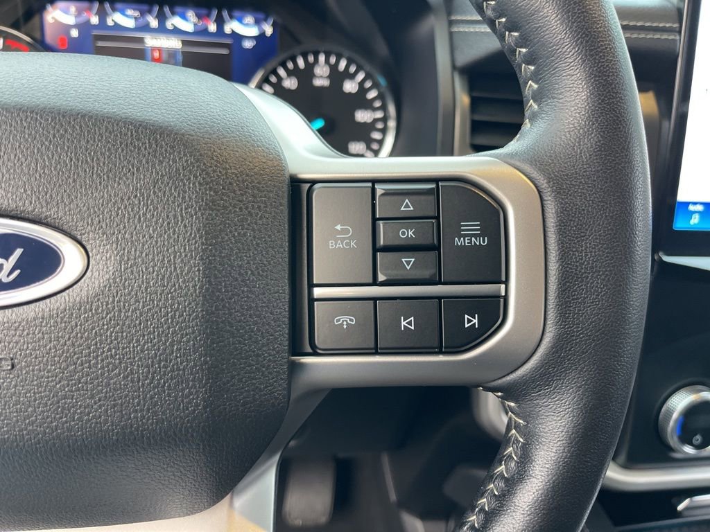 Certified 2024 Ford Expedition XLT image 19