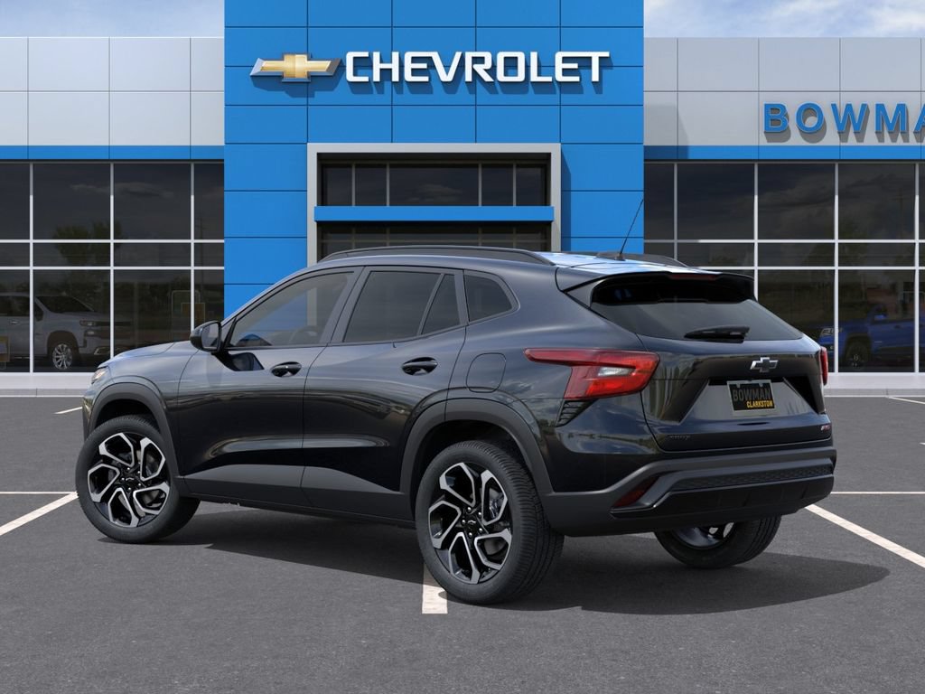 New 2026 Chevrolet Trax RS w/ Sunroof Package FWD image 3