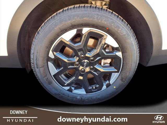 Used 2024 Kia Sorento S image 5